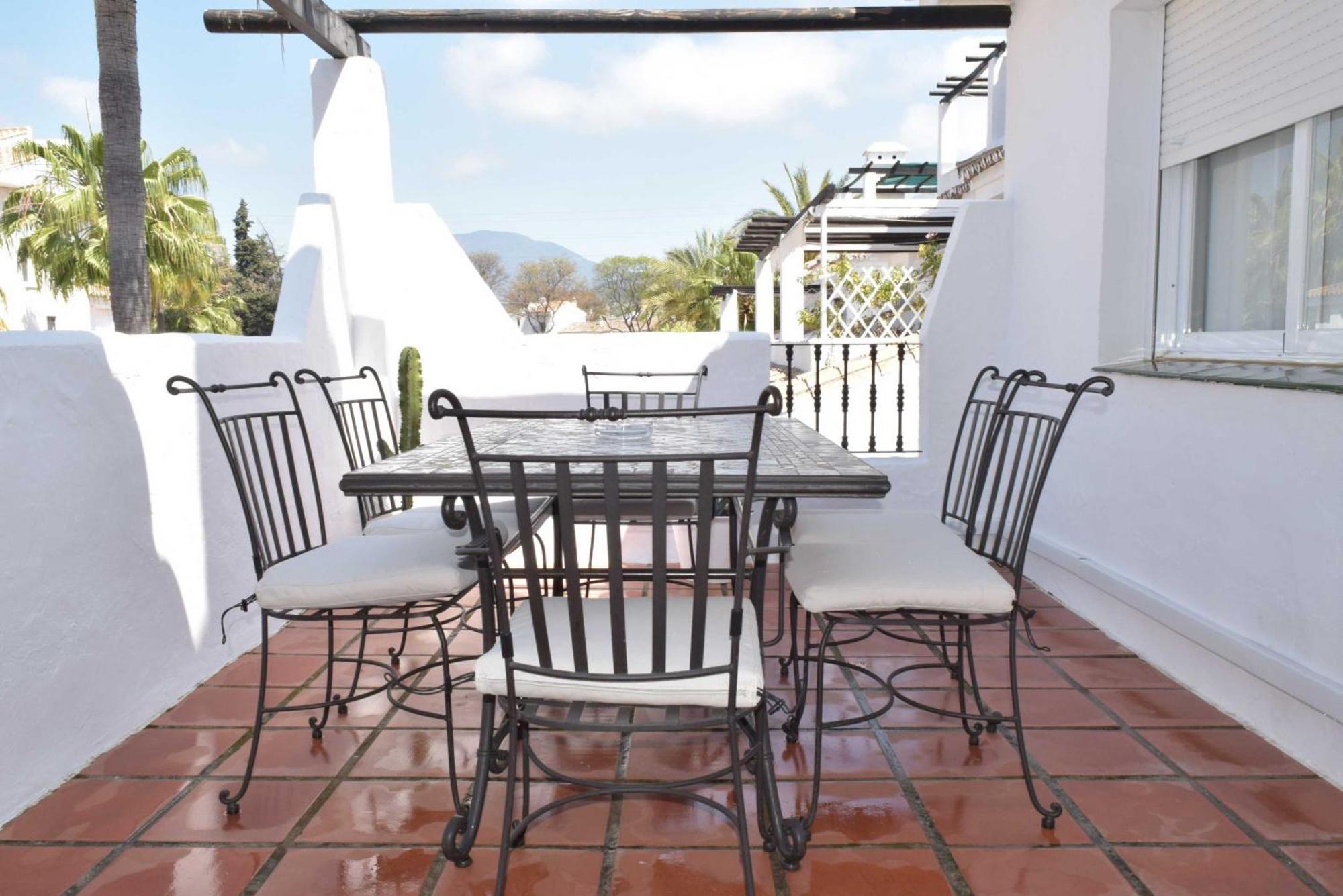 Atico Duplex Urbanizacion Naranjos Marbella