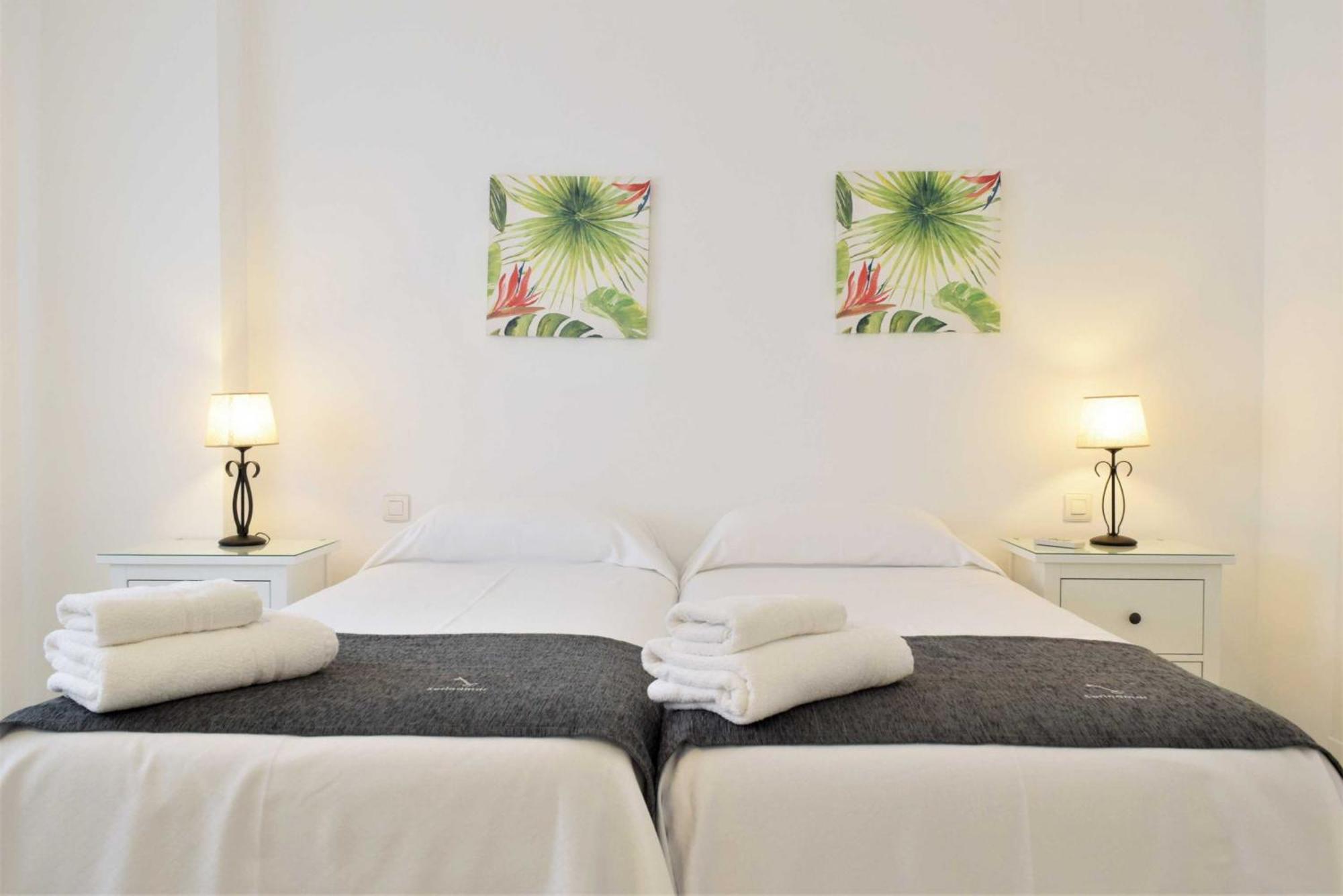 Atico Duplex Urbanizacion Naranjos Apartemen *